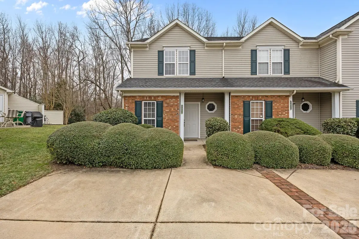 9407 Kimmel Lane, Charlotte, NC 28216 - Image #1