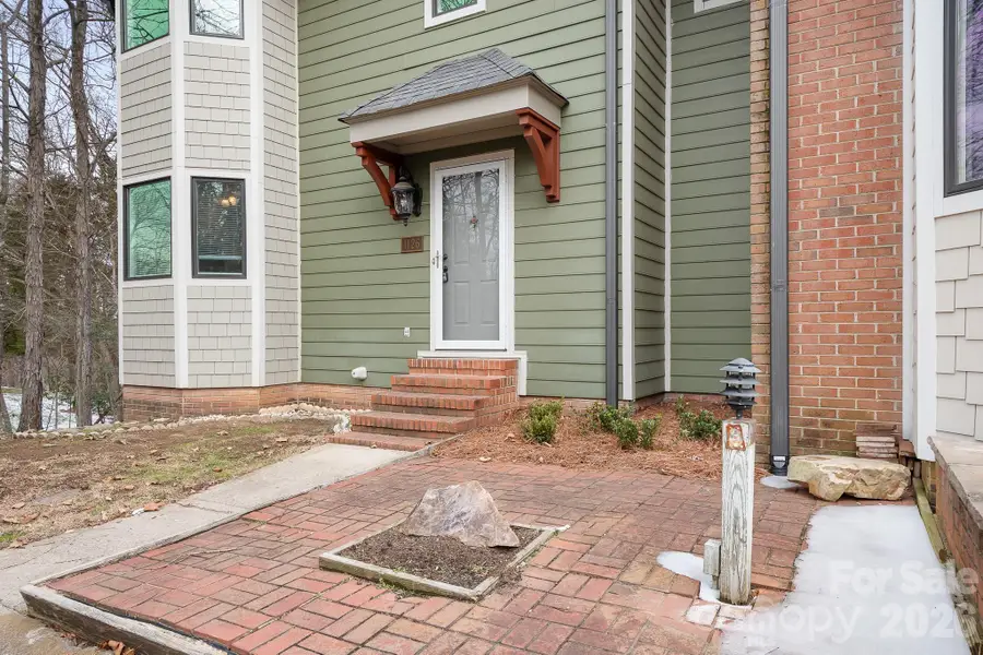 1126 Hanford Place Nw, Concord, NC 28027 - Image #2