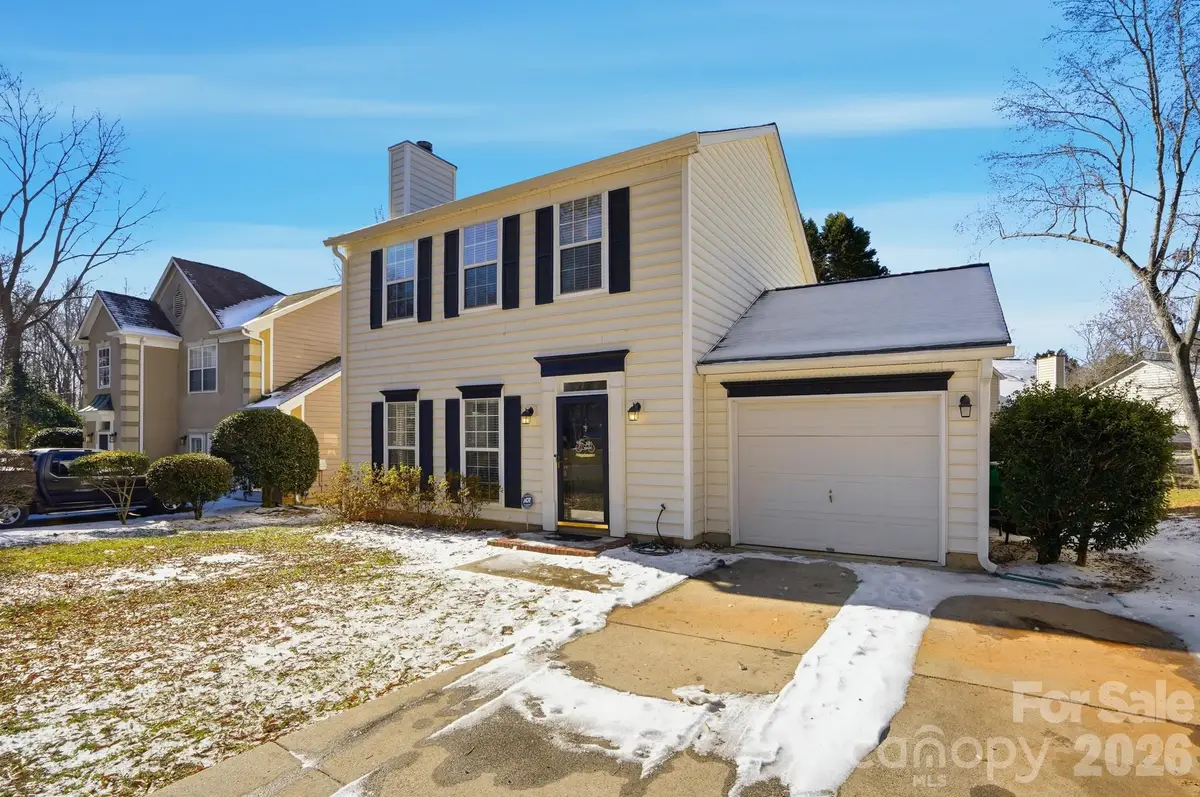 9230 Rotherham Lane, Charlotte, NC 28216 - Image #1