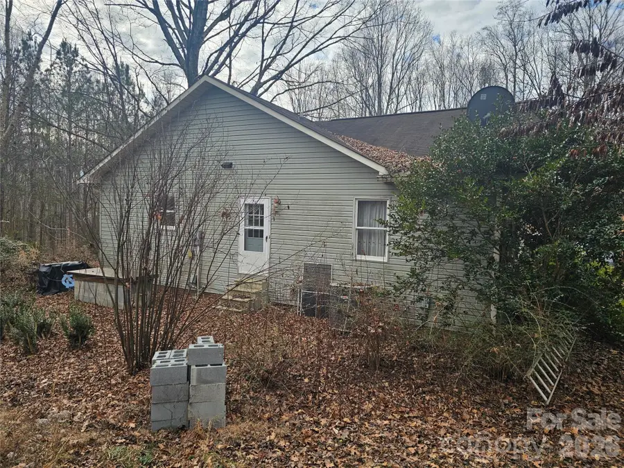 130 Eagles Nest Lane, Statesville, NC 28625 - Image #2