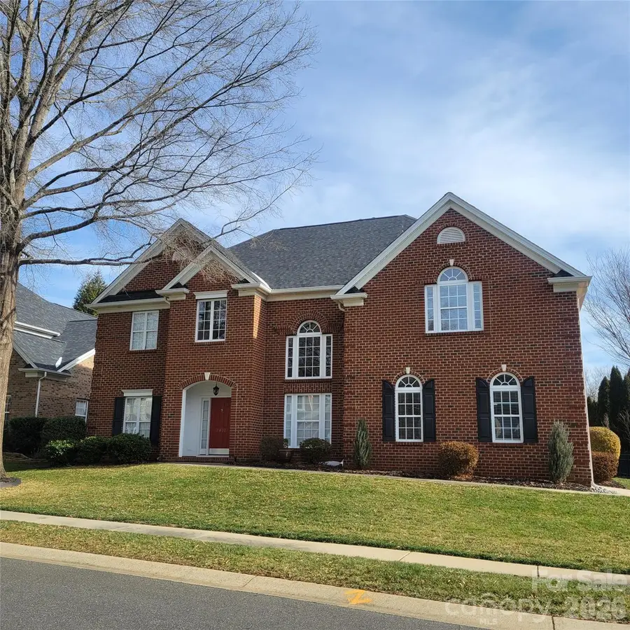 2401 Twinberry Lane, Waxhaw, NC 28173 - Image #2