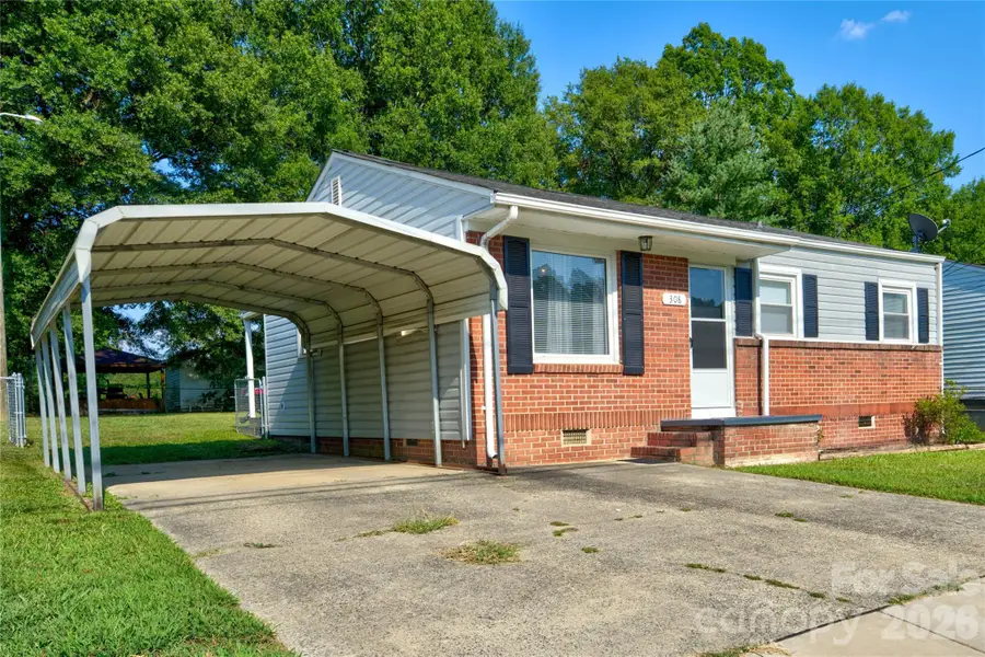 308 S Myrtle School Road, Gastonia, NC 28052 - Image #2