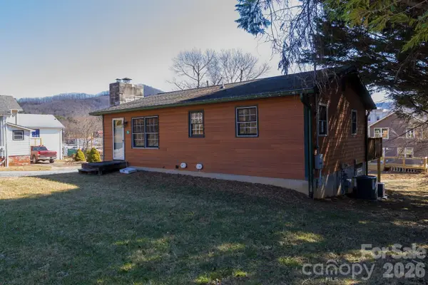 56 Vance Avenue #2/8, Black Mountain, NC 28711