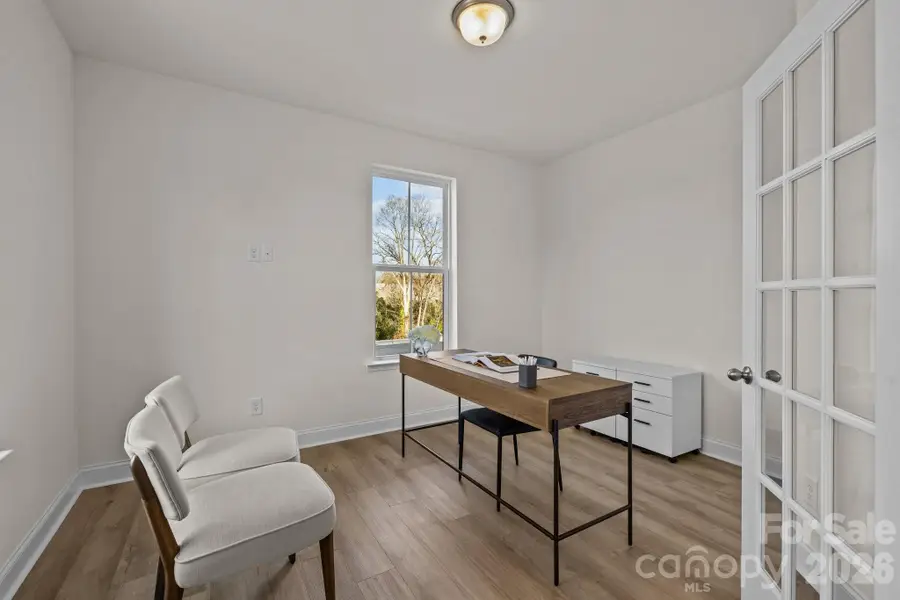 3029 Rozzelles Ferry Road, Charlotte, NC 28208 - Image #2