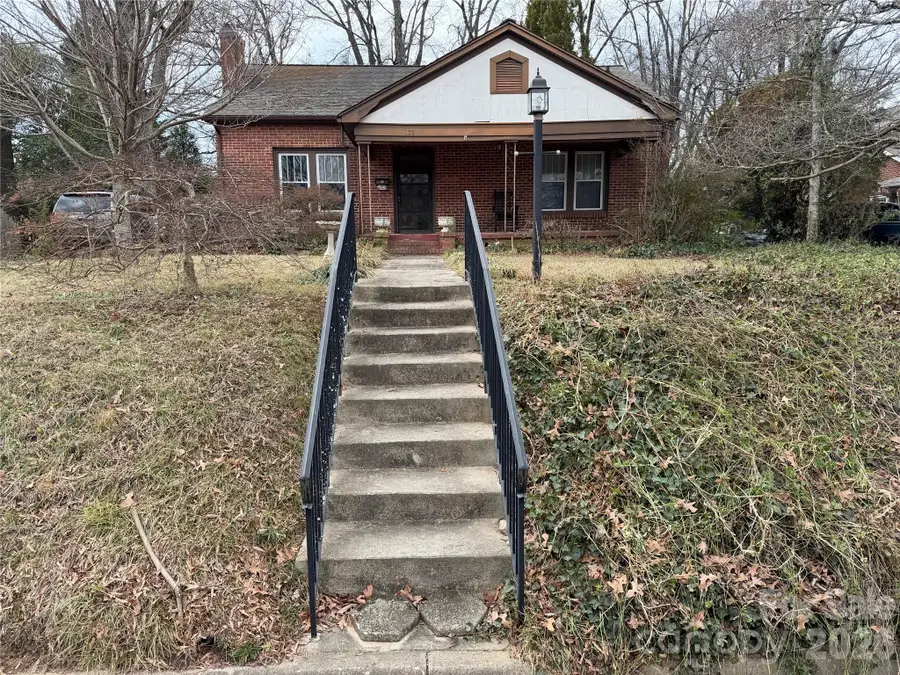 132 W Stewart Avenue, Mooresville, NC 28115 - #3