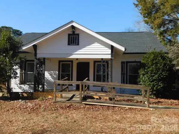 408 S Wadesboro Boulevard, Mount Gilead, NC 27306