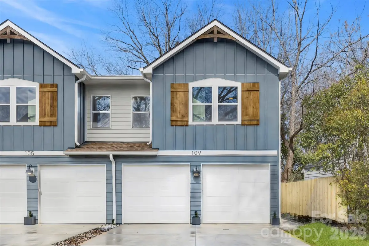 105 N Smallwood Place, Charlotte, NC 28216 - #1