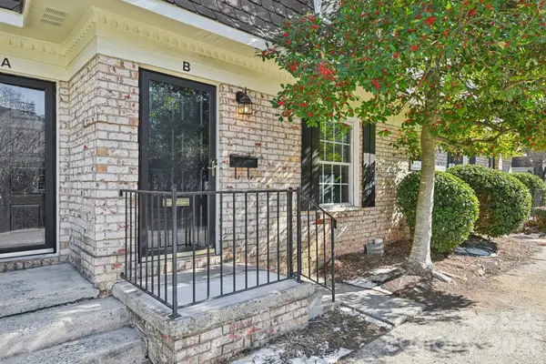 2231 Rexford Road #B, Charlotte, NC 28211