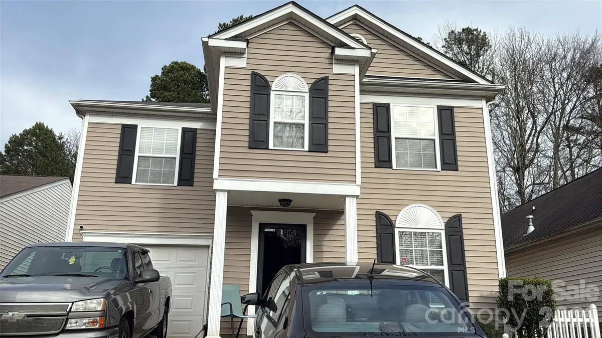 10420 Hugue Way, Charlotte, NC 28214 - Image #1