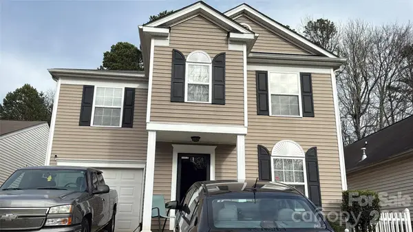 10420 Hugue Way, Charlotte, NC 28214