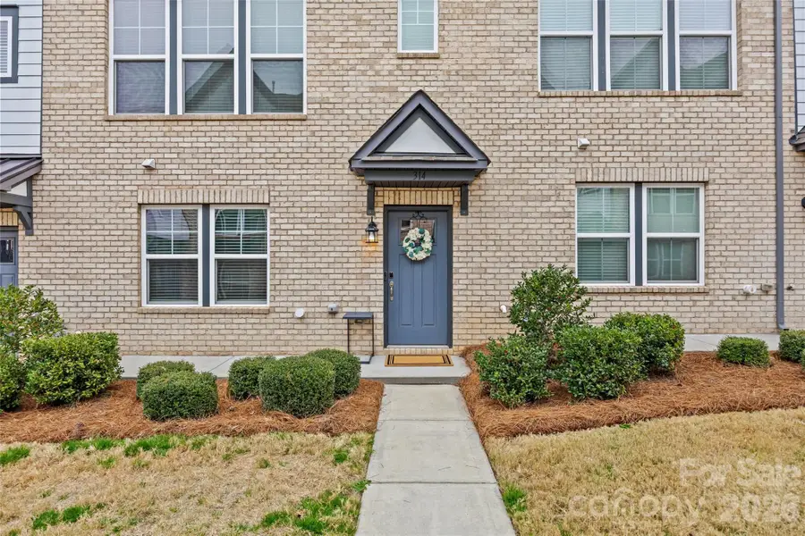 314 Hastings Run Drive, Charlotte, NC 28211 - Image #3