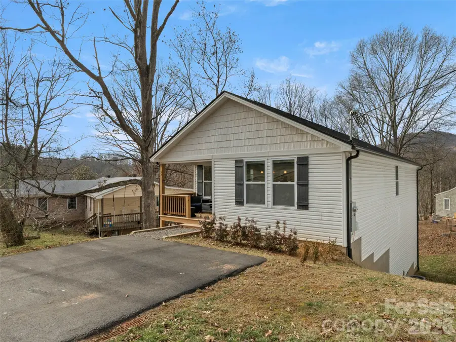 92 Lakeside Drive, Asheville, NC 28806 - Image #2