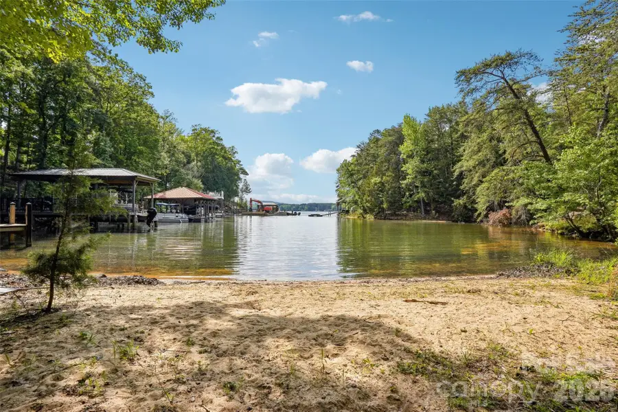 16427 Cozy Cove Road, Charlotte, NC 28278 - Image #2