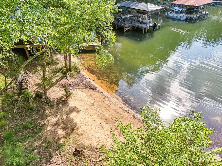 16427 Cozy Cove Road, Charlotte, NC 28278 - Image #3