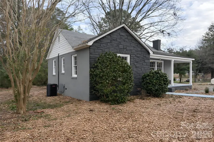 2629 Dallas Stanley Highway, Stanley, NC 28164 - Image #3