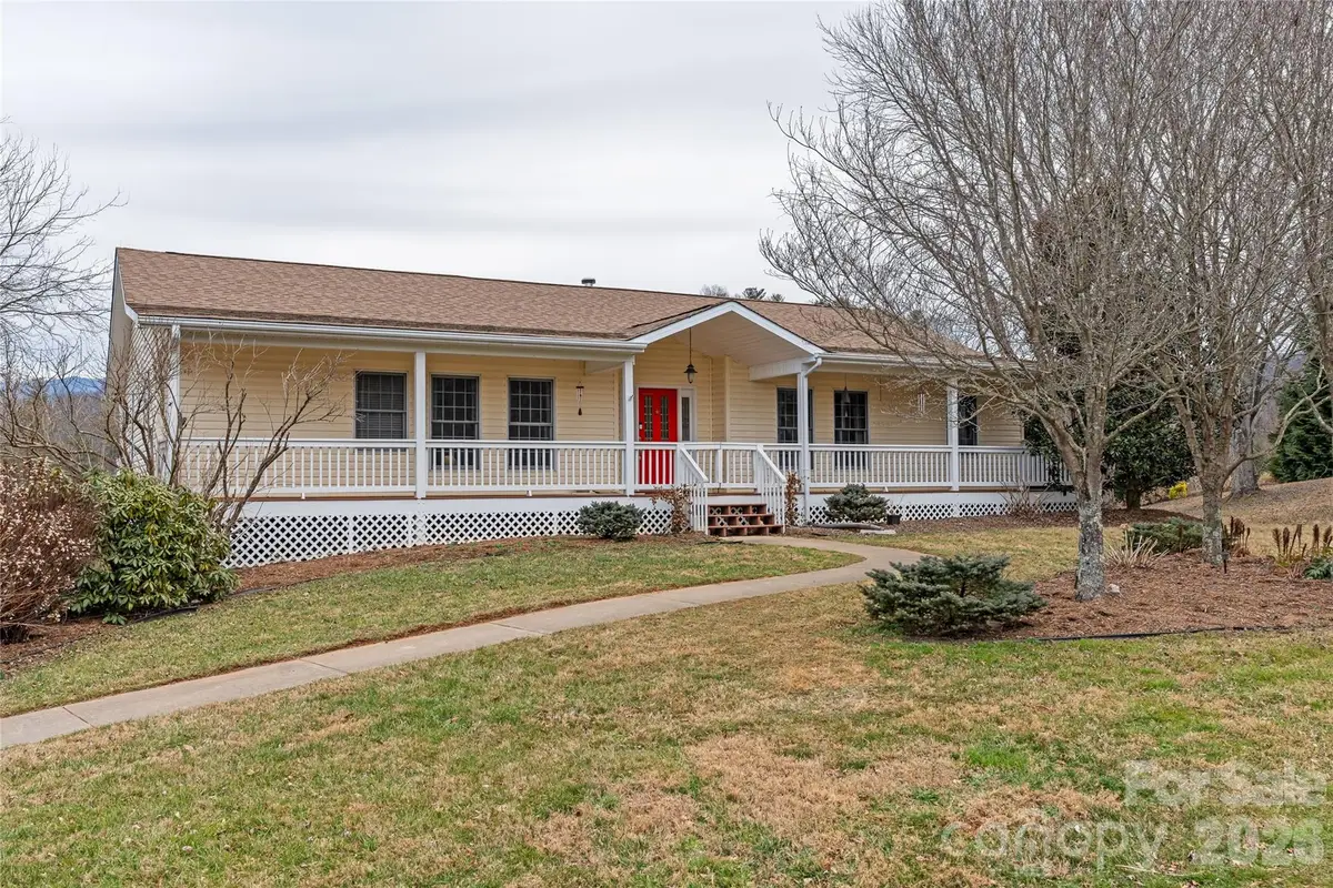 135 Horseshoe Trail, Barnardsville, NC 28709 - Image #1