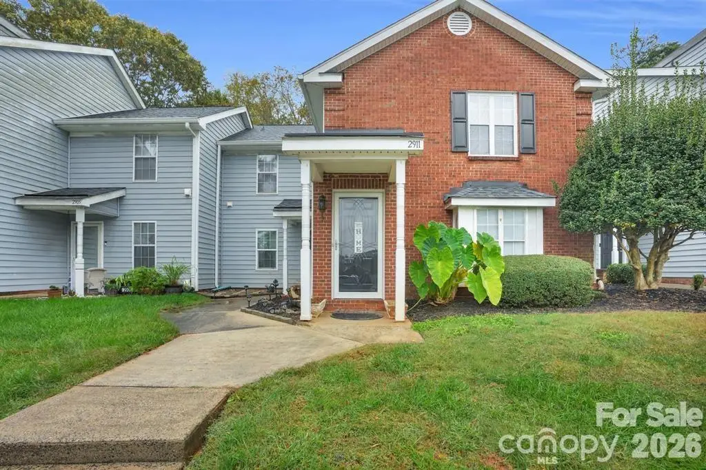 2911 Iron Gate Lane, Charlotte, NC 28212 - Image #1