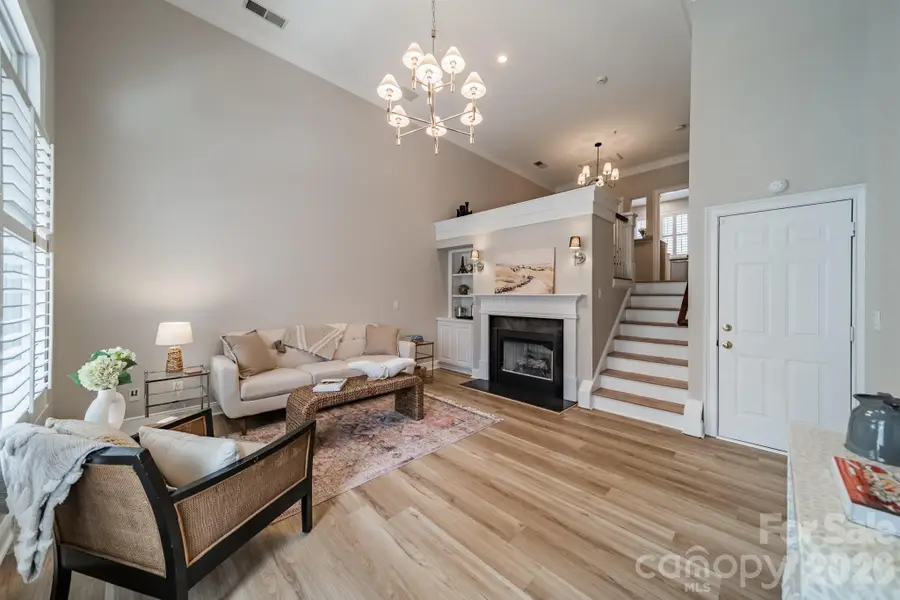 4941 S Hill View Drive, Charlotte, NC 28210 - #2