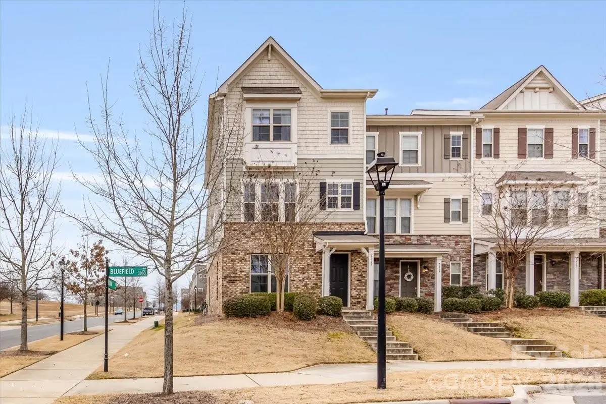 9205 Bluefield Street, Charlotte, NC 28273 - Image #1