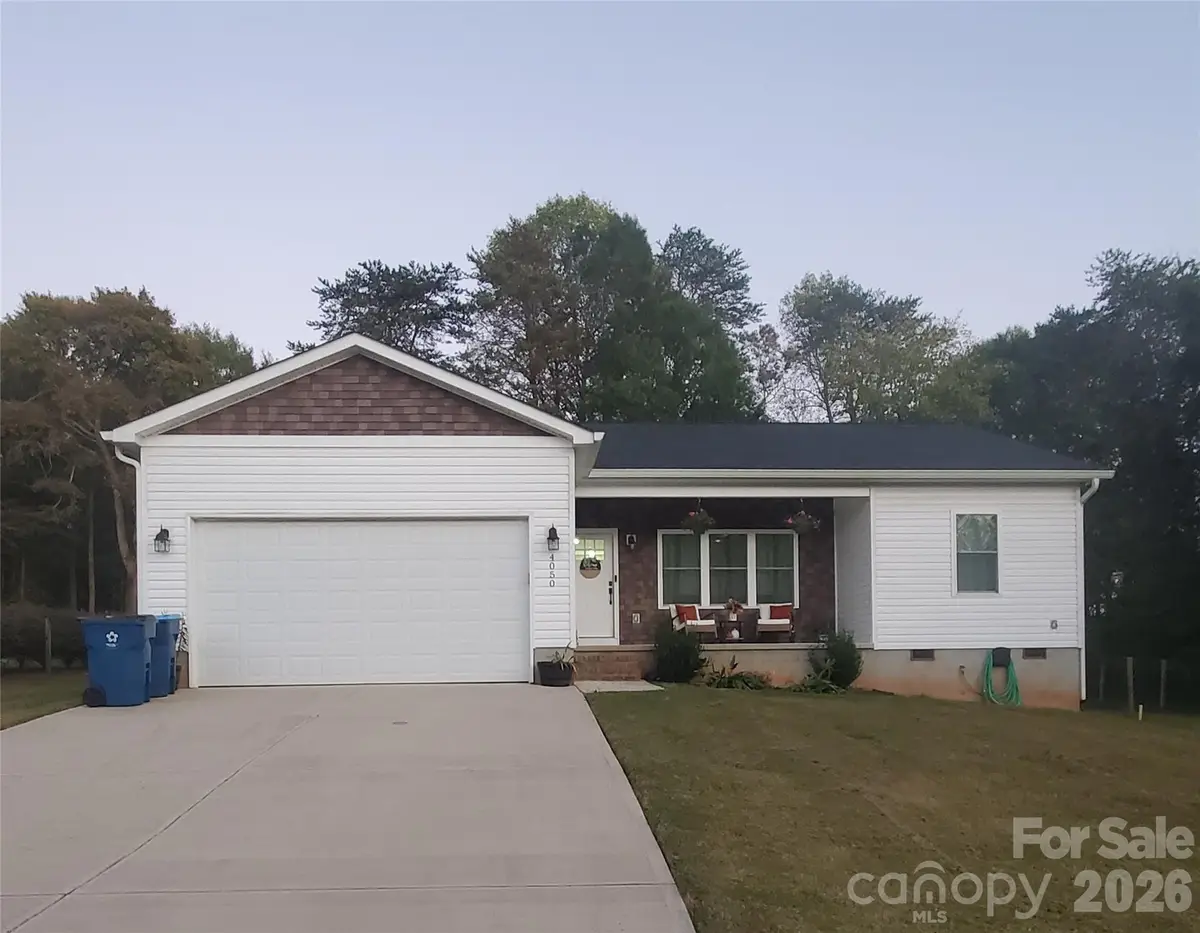 4050 Fairview Drive #9, Maiden, NC 28650 - Image #1
