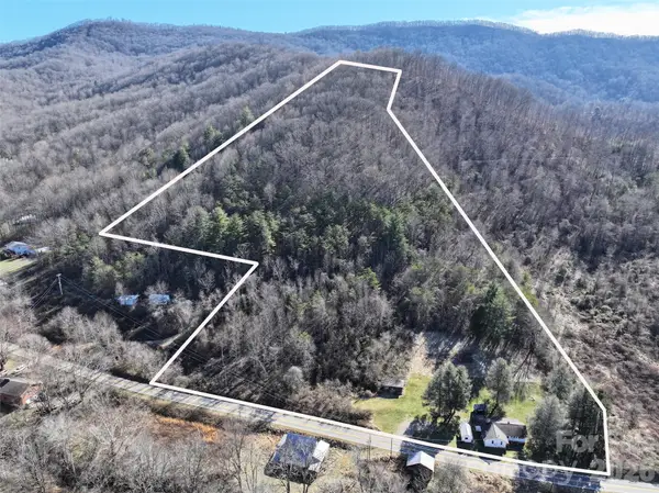 1906 & Tract 1 Ratcliff Cove Road, Waynesville, NC 28786