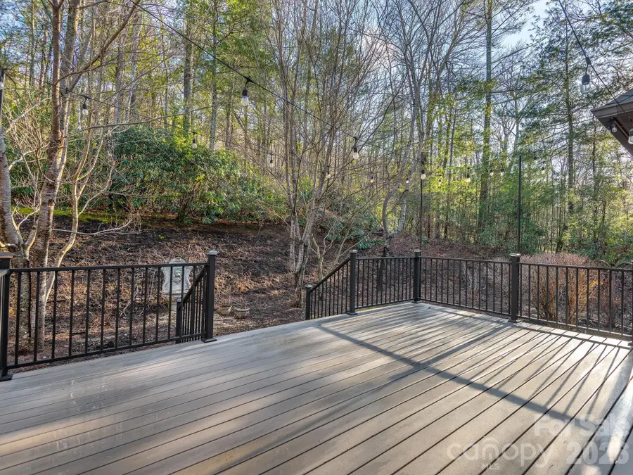86 Oak Hollow Drive, Asheville, NC 28805 - #2