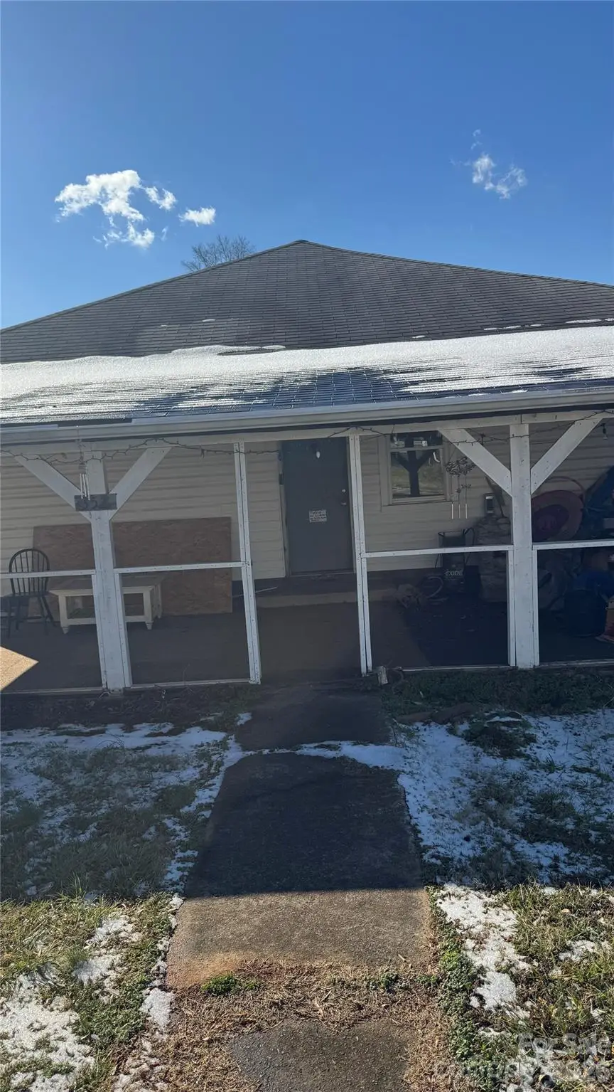 352 Kirby Drive, Charlotte, NC 28214 - Image #1