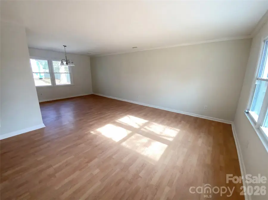 3610 Cypress Pond Drive, Charlotte, NC 28269 - Image #3