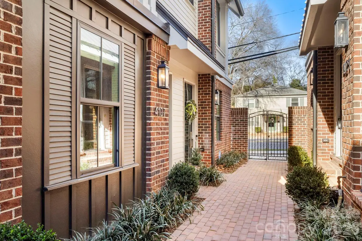 4107 Selwyn Walk Court, Charlotte, NC 28209 - #1