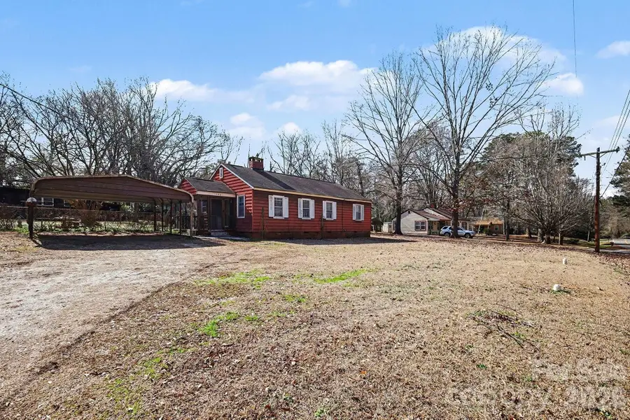 1048 Old Thompson Avenue, Lancaster, SC 29720 - #2