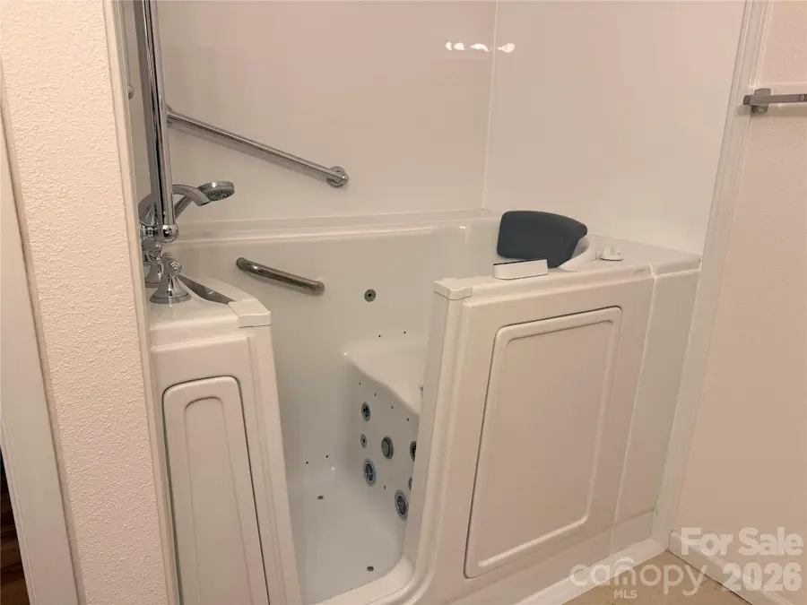 6216 Lentz Way, Harrisburg, NC 28075 - Image #2