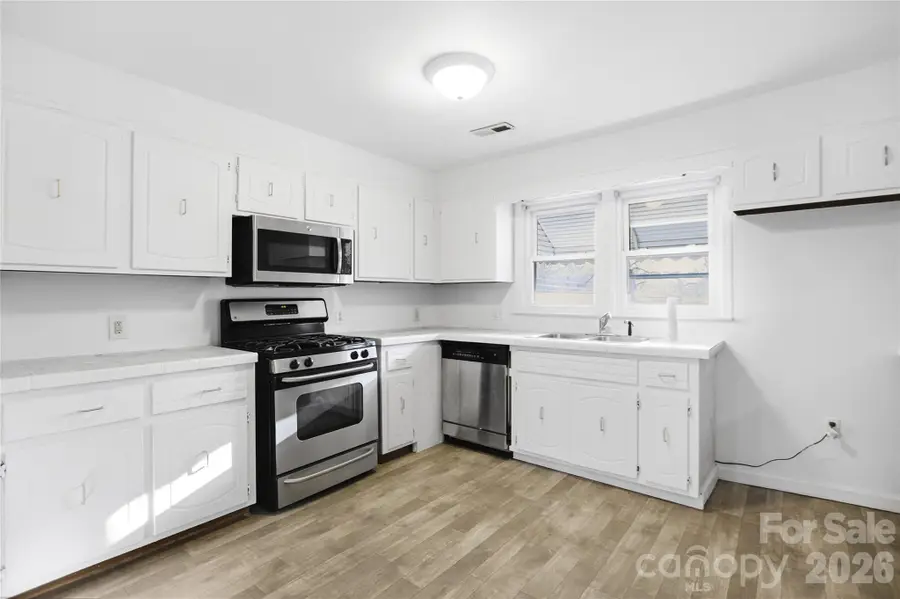 213 Jewel Street, Chester, SC 29706 - #3