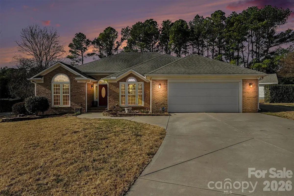 4400 Mackenzie Court Sw, Concord, NC 28027 - Image #1