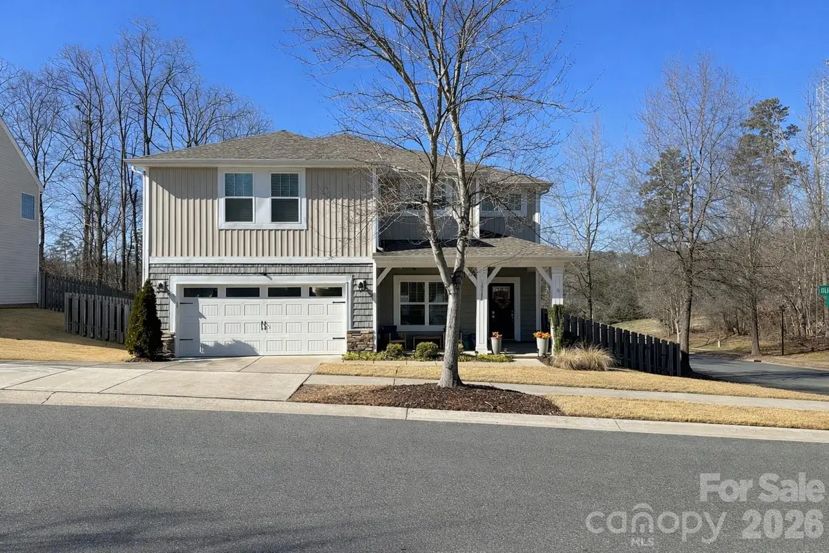 10302 Old Carolina Drive, Charlotte, NC 28214 - Image #1