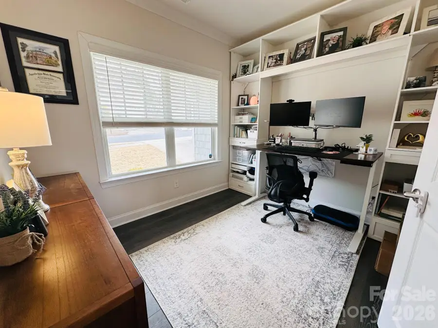 10302 Old Carolina Drive, Charlotte, NC 28214 - Image #3