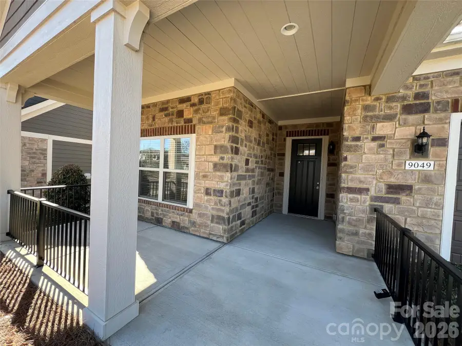 9049 Treetop Way Nw, Concord, NC 28027 - Image #3