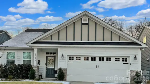 10038 Sweetbriar Rose Court, Huntersville, NC 28078