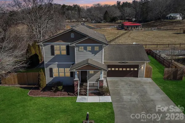 174 Springfield Meadow Drive, Etowah, NC 28729