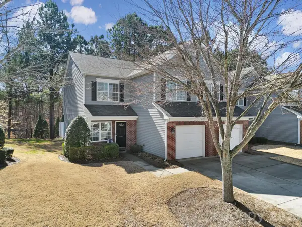 11931 Stratfield Place Circle, Pineville, NC 28134