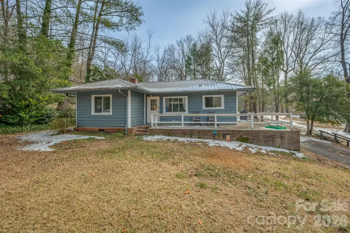 1685 Lynn Road, Columbus, NC 28722 - Image #1