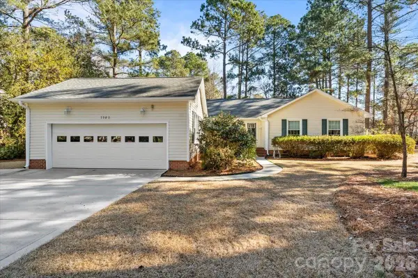 7980 Glasgow Drive, Laurinburg, NC 28352