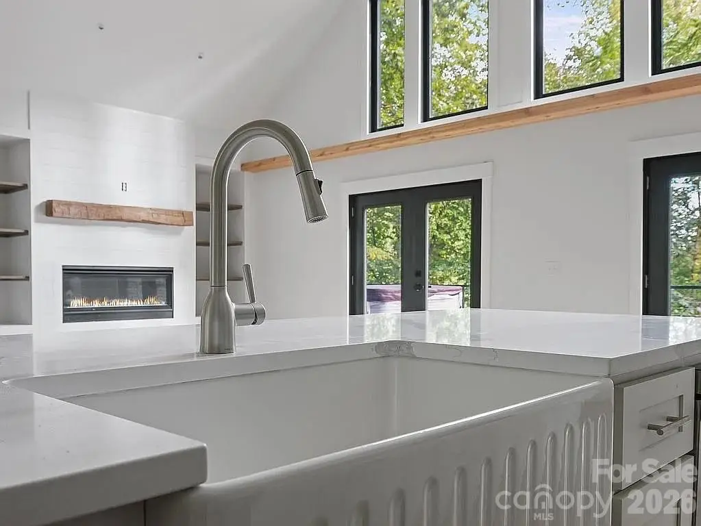 384 Cascada Vista Drive, Chimney Rock, NC 28720 - Image #1