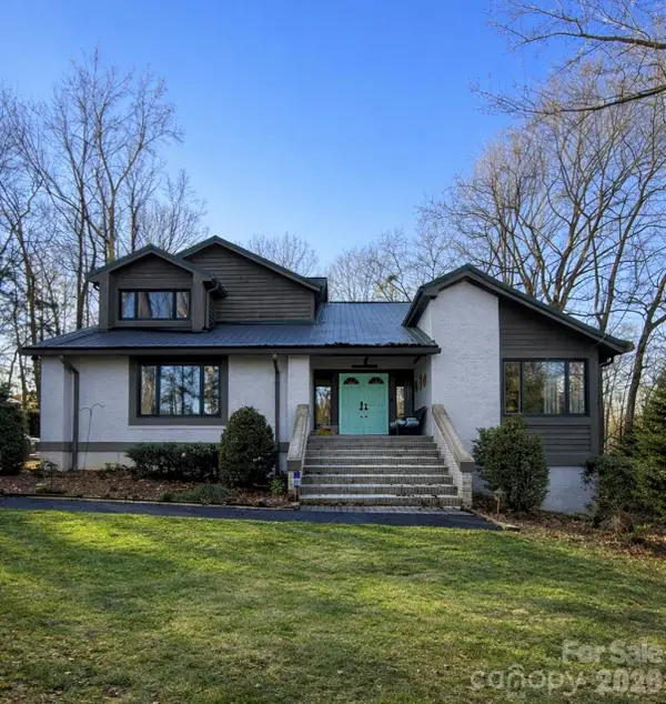 4418 Horseshoe Bend, Matthews, NC 28104