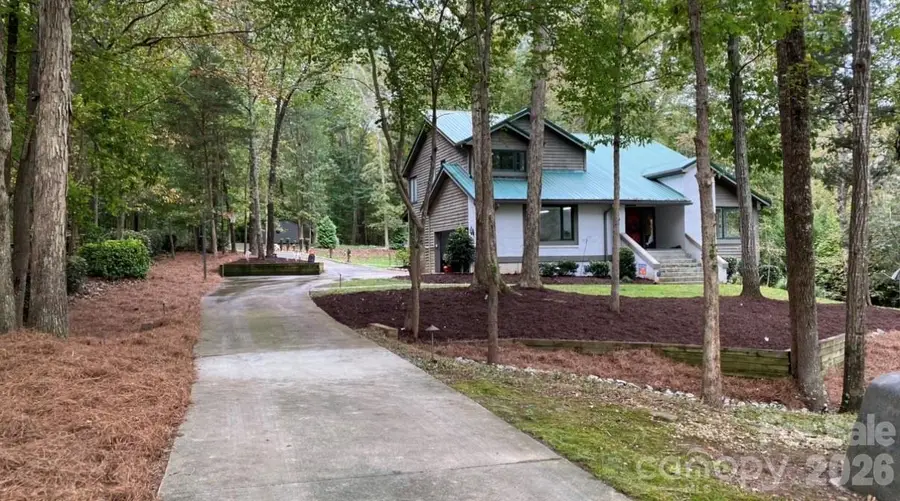 4418 Horseshoe Bend, Matthews, NC 28104 - Image #2
