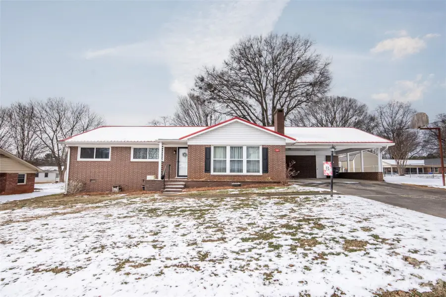 108 Robin Lane, Statesville, NC 28677 - Image #3