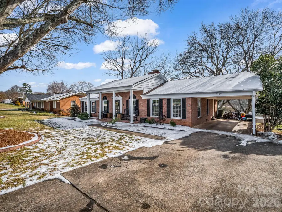 522 Country Club Circle, Shelby, NC 28150 - Image #3