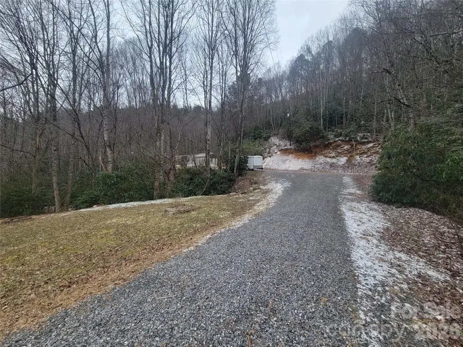 859 Big Cove Road, Waynesville, NC 28786 - Image #2
