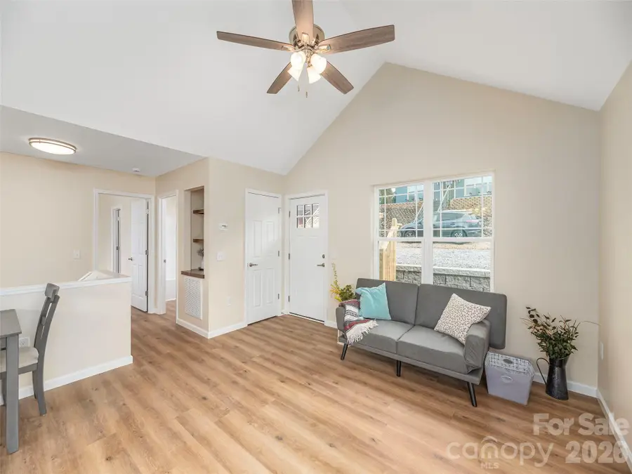 180 Carsen Loop, Waynesville, NC 28785 - Image #3