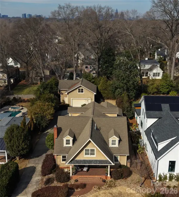 2215 Hassell Place, Charlotte, NC 28209