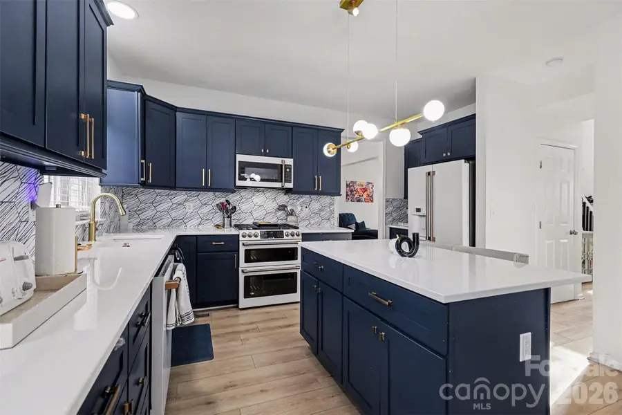 4132 Meadowview Hills Drive, Charlotte, NC 28269 - Image #3